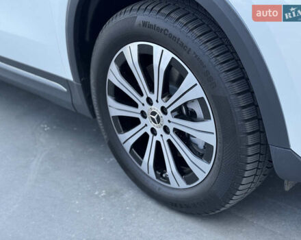 Белый Мерседес EQA, объемом двигателя 0 л и пробегом 3 тыс. км за 34499 $, фото 28 на Automoto.ua