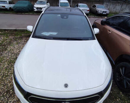 Белый Мерседес EQA, объемом двигателя 0 л и пробегом 12 тыс. км за 28999 $, фото 7 на Automoto.ua