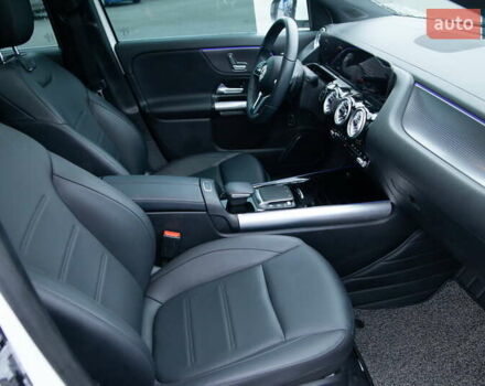 Белый Мерседес EQA, объемом двигателя 0 л и пробегом 12 тыс. км за 29500 $, фото 25 на Automoto.ua