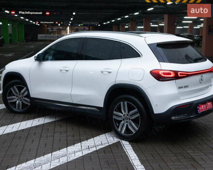 Белый Мерседес EQA, объемом двигателя 0 л и пробегом 12 тыс. км за 29500 $, фото 9 на Automoto.ua
