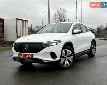 Белый Мерседес EQA, объемом двигателя 0 л и пробегом 19 тыс. км за 34400 $, фото 1 на Automoto.ua