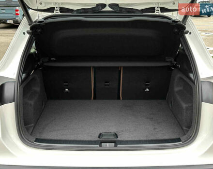 Мерседес EQA 2025 в Киеве на Automoto.ua Белый Мерседес EQA, объемом двигателя 0 л и пробегом 1 тыс. км за 36850 $, фото 45 на Automoto.ua