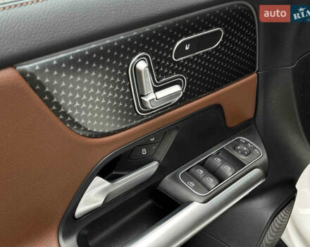 Мерседес EQA 2025 в Киеве на Automoto.ua Белый Мерседес EQA, объемом двигателя 0 л и пробегом 1 тыс. км за 36850 $, фото 22 на Automoto.ua