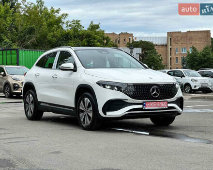 Мерседес EQA 2025 в Киеве на Automoto.ua Белый Мерседес EQA, объемом двигателя 0 л и пробегом 1 тыс. км за 36850 $, фото 4 на Automoto.ua
