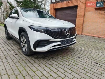 Белый Мерседес EQA, объемом двигателя 0 л и пробегом 1 тыс. км за 36000 $, фото 1 на Automoto.ua