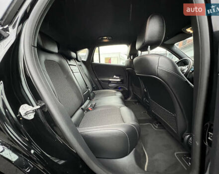 Черный Мерседес EQA, объемом двигателя 0 л и пробегом 123 тыс. км за 26000 $, фото 30 на Automoto.ua