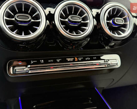 Черный Мерседес EQA, объемом двигателя 0 л и пробегом 123 тыс. км за 26000 $, фото 39 на Automoto.ua