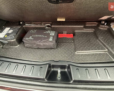 Черный Мерседес EQA, объемом двигателя 0 л и пробегом 123 тыс. км за 26000 $, фото 52 на Automoto.ua