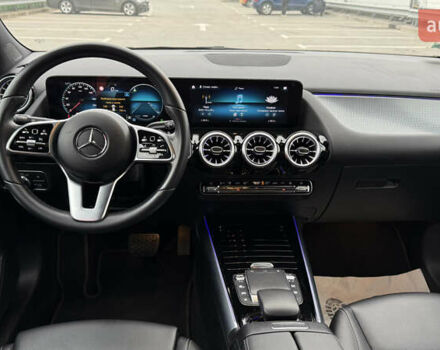 Черный Мерседес EQA, объемом двигателя 0 л и пробегом 123 тыс. км за 26000 $, фото 69 на Automoto.ua