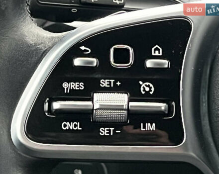 Черный Мерседес EQA, объемом двигателя 0 л и пробегом 123 тыс. км за 26000 $, фото 18 на Automoto.ua