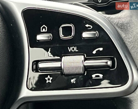 Черный Мерседес EQA, объемом двигателя 0 л и пробегом 123 тыс. км за 26000 $, фото 19 на Automoto.ua