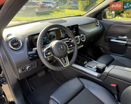 Мерседес EQA 2021 в Киеве на Automoto.ua Черный Мерседес EQA, объемом двигателя 0 л и пробегом 95 тыс. км за 27999 $, фото 13 на Automoto.ua