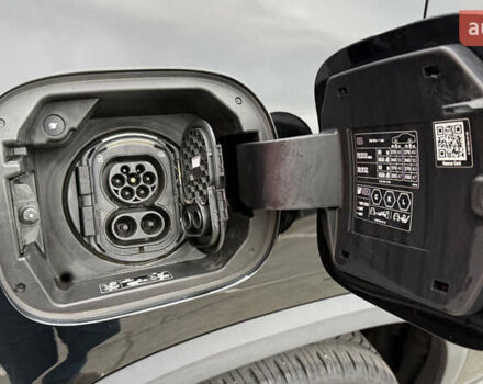 Черный Мерседес EQA, объемом двигателя 0 л и пробегом 123 тыс. км за 26000 $, фото 54 на Automoto.ua