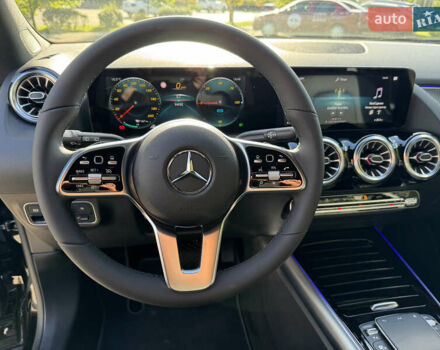 Мерседес EQA 2021 в Киеве на Automoto.ua Черный Мерседес EQA, объемом двигателя 0 л и пробегом 95 тыс. км за 27999 $, фото 15 на Automoto.ua