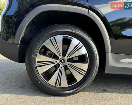 Мерседес EQA 2021 в Киеве на Automoto.ua Черный Мерседес EQA, объемом двигателя 0 л и пробегом 95 тыс. км за 27999 $, фото 35 на Automoto.ua