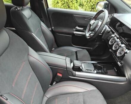 Черный Мерседес EQA, объемом двигателя 0 л и пробегом 183 тыс. км за 25900 $, фото 23 на Automoto.ua