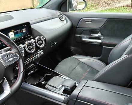 Черный Мерседес EQA, объемом двигателя 0 л и пробегом 183 тыс. км за 25900 $, фото 17 на Automoto.ua