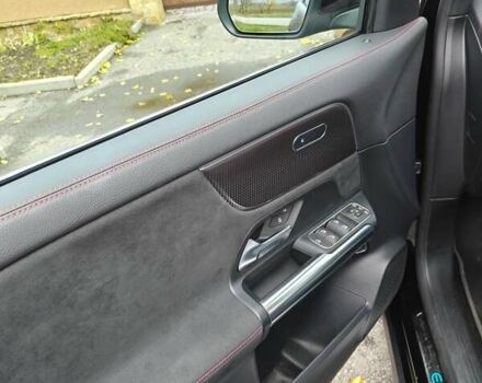 Черный Мерседес EQA, объемом двигателя 0 л и пробегом 183 тыс. км за 25900 $, фото 9 на Automoto.ua