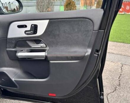 Черный Мерседес EQA, объемом двигателя 0 л и пробегом 39 тыс. км за 32900 $, фото 23 на Automoto.ua