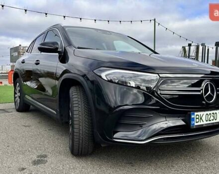 Черный Мерседес EQA, объемом двигателя 0 л и пробегом 39 тыс. км за 32900 $, фото 2 на Automoto.ua