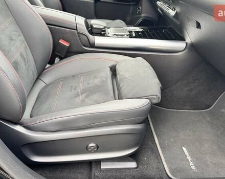 Чорний Мерседес EQA, об'ємом двигуна 0 л та пробігом 38 тис. км за 33300 $, фото 25 на Automoto.ua