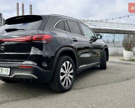 Чорний Мерседес EQA, об'ємом двигуна 0 л та пробігом 38 тис. км за 33300 $, фото 4 на Automoto.ua