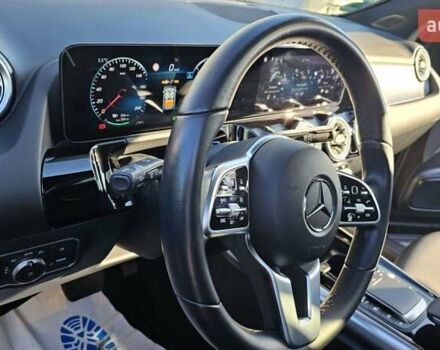 Черный Мерседес EQA, объемом двигателя 0 л и пробегом 50 тыс. км за 37200 $, фото 4 на Automoto.ua