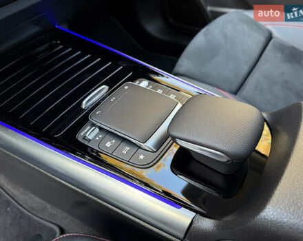 Черный Мерседес EQA, объемом двигателя 0 л и пробегом 35 тыс. км за 33500 $, фото 60 на Automoto.ua