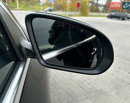 Черный Мерседес EQA, объемом двигателя 0 л и пробегом 11 тыс. км за 33800 $, фото 28 на Automoto.ua