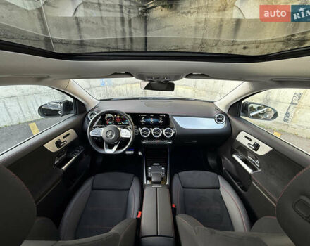 Черный Мерседес EQA, объемом двигателя 0 л и пробегом 35 тыс. км за 33500 $, фото 69 на Automoto.ua