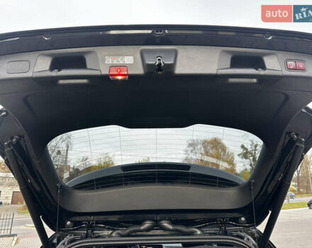 Черный Мерседес EQA, объемом двигателя 0 л и пробегом 11 тыс. км за 33800 $, фото 26 на Automoto.ua