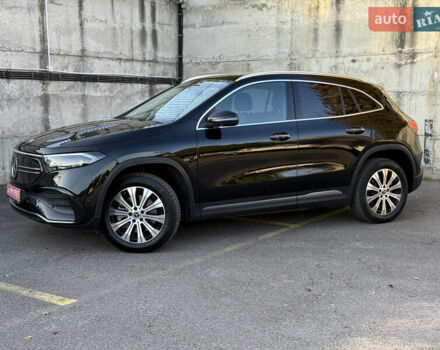 Черный Мерседес EQA, объемом двигателя 0 л и пробегом 35 тыс. км за 33500 $, фото 10 на Automoto.ua