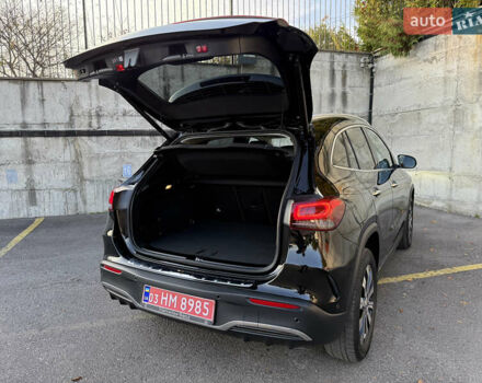 Черный Мерседес EQA, объемом двигателя 0 л и пробегом 35 тыс. км за 33500 $, фото 38 на Automoto.ua