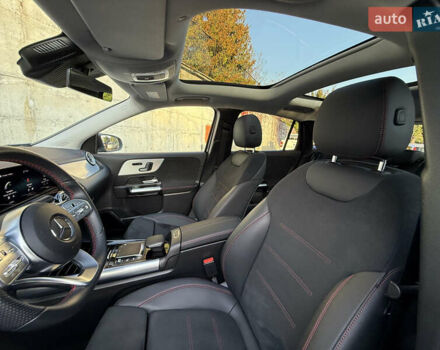 Черный Мерседес EQA, объемом двигателя 0 л и пробегом 35 тыс. км за 33500 $, фото 58 на Automoto.ua