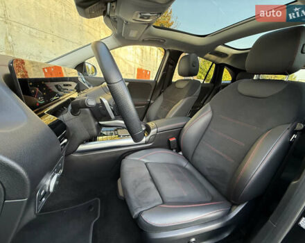 Черный Мерседес EQA, объемом двигателя 0 л и пробегом 35 тыс. км за 33500 $, фото 57 на Automoto.ua