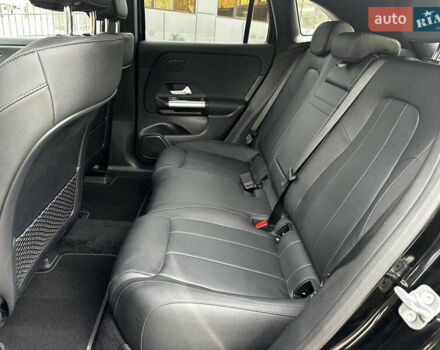 Черный Мерседес EQA, объемом двигателя 0 л и пробегом 11 тыс. км за 33800 $, фото 23 на Automoto.ua