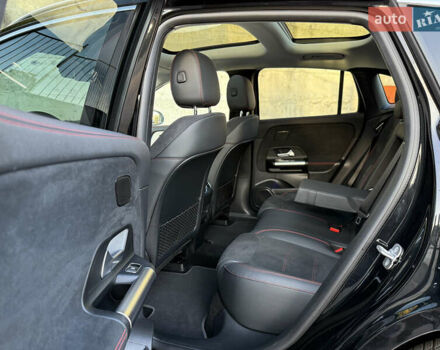 Черный Мерседес EQA, объемом двигателя 0 л и пробегом 35 тыс. км за 33500 $, фото 47 на Automoto.ua