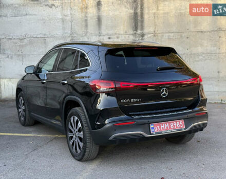 Черный Мерседес EQA, объемом двигателя 0 л и пробегом 35 тыс. км за 33500 $, фото 20 на Automoto.ua