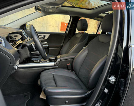 Черный Мерседес EQA, объемом двигателя 0 л и пробегом 35 тыс. км за 33500 $, фото 55 на Automoto.ua