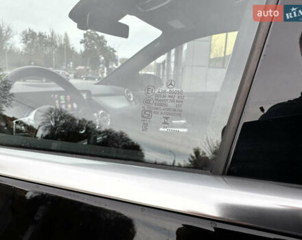 Черный Мерседес EQA, объемом двигателя 0 л и пробегом 11 тыс. км за 33800 $, фото 12 на Automoto.ua