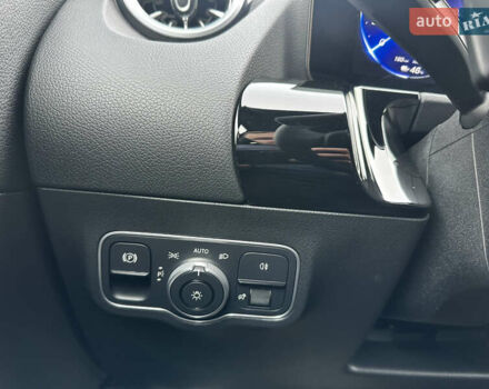 Черный Мерседес EQA, объемом двигателя 0 л и пробегом 11 тыс. км за 33800 $, фото 20 на Automoto.ua