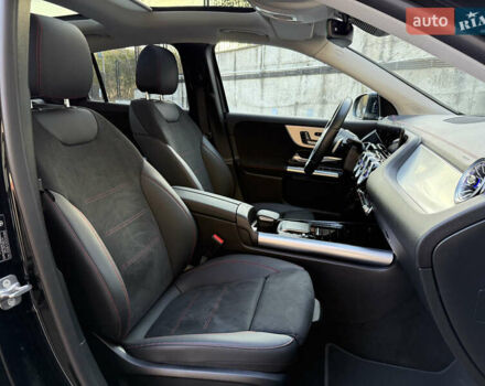 Черный Мерседес EQA, объемом двигателя 0 л и пробегом 35 тыс. км за 33500 $, фото 24 на Automoto.ua