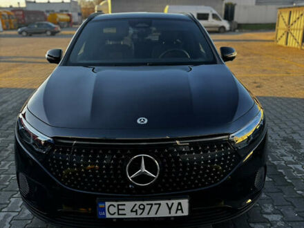 Черный Мерседес EQA, объемом двигателя 0 л и пробегом 8 тыс. км за 39115 $, фото 1 на Automoto.ua