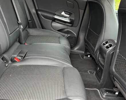 Серый Мерседес EQA, объемом двигателя 0 л и пробегом 83 тыс. км за 22500 $, фото 11 на Automoto.ua