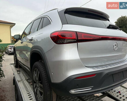 Серый Мерседес EQA, объемом двигателя 0 л и пробегом 83 тыс. км за 22500 $, фото 7 на Automoto.ua