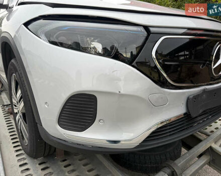 Серый Мерседес EQA, объемом двигателя 0 л и пробегом 83 тыс. км за 22500 $, фото 5 на Automoto.ua