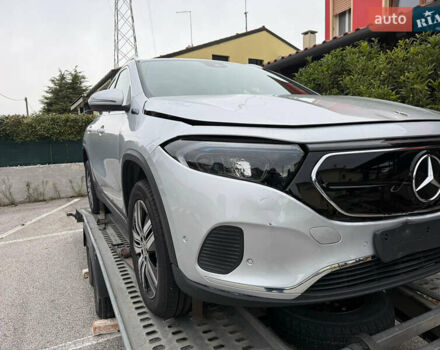 Серый Мерседес EQA, объемом двигателя 0 л и пробегом 83 тыс. км за 22500 $, фото 2 на Automoto.ua