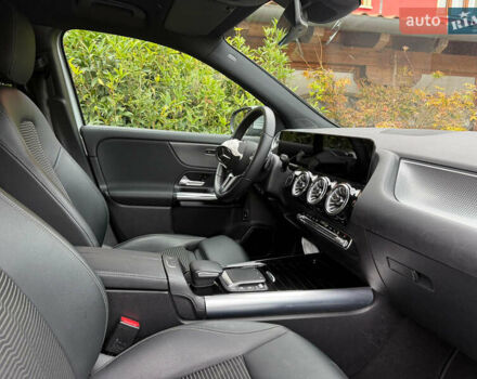 Серый Мерседес EQA, объемом двигателя 0 л и пробегом 83 тыс. км за 22500 $, фото 12 на Automoto.ua