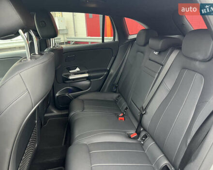 Серый Мерседес EQA, объемом двигателя 0 л и пробегом 25 тыс. км за 32000 $, фото 51 на Automoto.ua