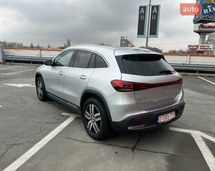 Серый Мерседес EQA, объемом двигателя 0 л и пробегом 25 тыс. км за 32000 $, фото 10 на Automoto.ua